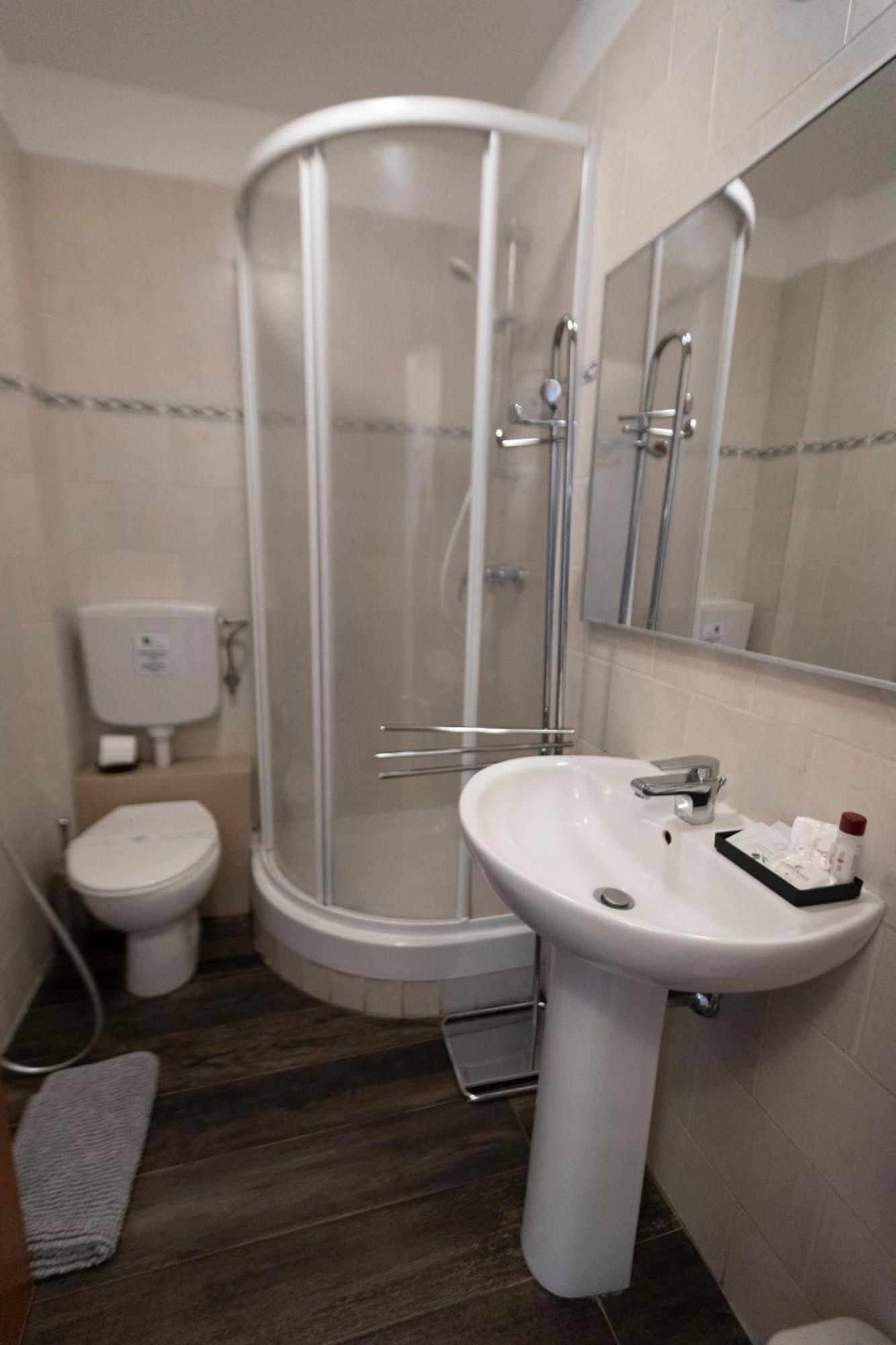 피렌체 소쪼르노 라 코치넬라 B&B 외부 사진